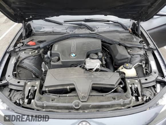 2015 BMW 3 Series 320i с VIN WBA3B1G58FNT05060, выставлен на аукционе Copart как лот 81886795 с пробегом 105 521 миль миль и Списание • Salvage title. История ставок и продаж доступна на DreamBid. Изображение 11.