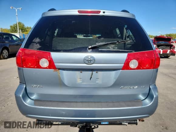 2008 Toyota Sienna LE with VIN 5TDBK23C48S017008, listed as a Copart auction lot 85517765 with 137,426 mi miles and Clean title. Bid and sale history available at DreamBid. Image 6.