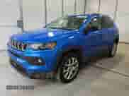 2023 Jeep Compass Latitude Lux with VIN 3C4NJDFN2PT505113, listed as a Copart auction lot 81676415 with 35,021 mi miles and Clean title. Bid and sale history available at DreamBid. Image 1.