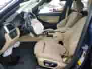 2018 BMW 3 Series 330i xDrive с VIN WBA8D9G58JNU68718, выставлен на аукционе Copart как лот 53002375 с пробегом 63 953 миль миль и Списание • Salvage title. История ставок и продаж доступна на DreamBid. Изображение 7.