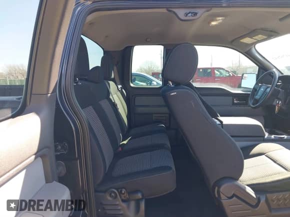 2014 Ford F-150 XL с VIN 1FTFX1CF5EKE00160, выставлен на аукционе IAAI как лот 41762642 с пробегом 145 402 миль миль и . История ставок и продаж доступна на DreamBid. Изображение 8.