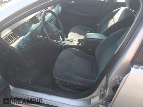2013 Chevrolet Impala LT z VIN 2G1WG5E3XD1258762, wystawiony jako Copart lot #71869195 z przebiegiem 215 055 mil mil oraz Szkoda całkowita • Salvage title. Historia ofert i sprzedaży dostępna na DreamBid. Obrazek 7.