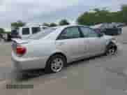 2005 Toyota Camry STD with VIN 4T1BE32K95U567703, listed as a Copart auction lot 70098995 with 141,812 mi miles and Salvage title. Bid and sale history available at DreamBid. Image 3.