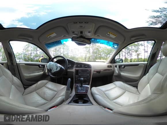 2009 Volvo S60 2.5T with VIN YV1RS592692723625, listed as a IAAI auction lot 42630155 with 81,603 mi miles and . Bid and sale history available at DreamBid. Image 18.