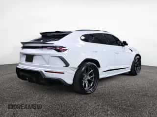 2020 Lamborghini Urus with VIN ZPBUA1ZL6LLA08455, listed as a Copart auction lot 84622825 with 31,751 mi miles and Clean title. Bid and sale history available at DreamBid. Image 4.