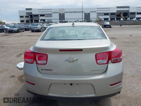 2015 Chevrolet Malibu LT с VIN 1G11C5SL6FF322494, выставлен на аукционе IAAI как лот 43042362 с пробегом 188 372 миль миль и . История ставок и продаж доступна на DreamBid. Изображение 16.