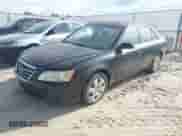 2009 Hyundai Sonata GLS z VIN 5NPET46C09H487514, wystawiony jako IAAI lot #43248812 z przebiegiem 210 634 mil mil oraz . Historia ofert i sprzedaży dostępna na DreamBid. Obrazek 2.