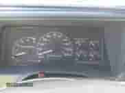 1995 Chevrolet Tahoe z VIN 1GNEC13K7SJ427888, wystawiony jako IAAI lot #42703275 z przebiegiem 251 895 mil mil oraz . Historia ofert i sprzedaży dostępna na DreamBid. Obrazek 7.