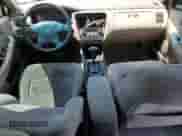 1998 Honda Accord EX z VIN 1HGCG6670WA026599, wystawiony jako Copart lot #59719555 z przebiegiem Nie podano mil oraz Szkoda całkowita • Salvage title. Historia ofert i sprzedaży dostępna na DreamBid. Obrazek 8.