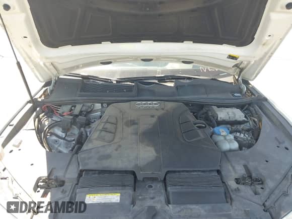 2017 Audi Q7 Premium Plus with VIN WA1LAAF72HD020494, listed as a IAAI auction lot 43307438 with 155,826 mi miles and . Bid and sale history available at DreamBid. Image 10.