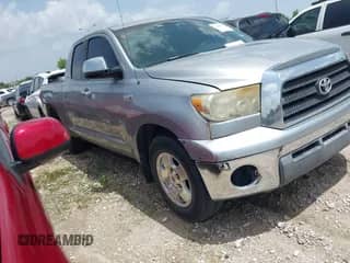 2007 Toyota Tundra SR5 с VIN 5TBRT54107S450424, выставлен на аукционе IAAI как лот 42490595 с пробегом 257 226 миль миль и . История ставок и продаж доступна на DreamBid. Изображение 1.