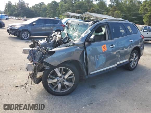 2016 Nissan Pathfinder SL с VIN 5N1AR2MNXGC657078, выставлен на аукционе Copart как лот 62484115 с пробегом Не указан миль и Списание • Salvage title. История ставок и продаж доступна на DreamBid. Изображение 1.