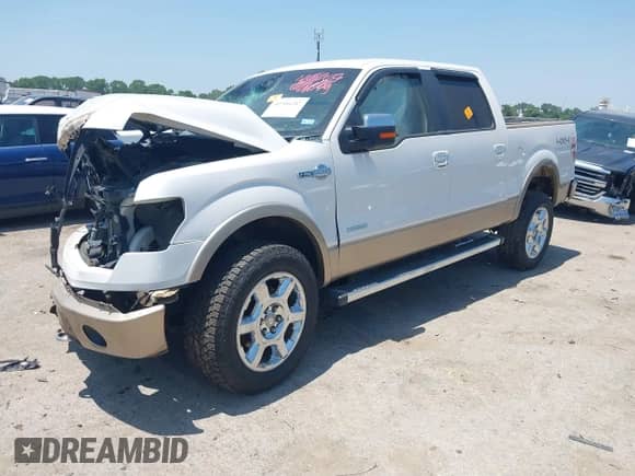 2014 Ford F-150 XL z VIN 1FTFW1ET0EKD73701, wystawiony jako IAAI lot #42316287 z przebiegiem Nie podano mil oraz . Historia ofert i sprzedaży dostępna na DreamBid. Obrazek 2.