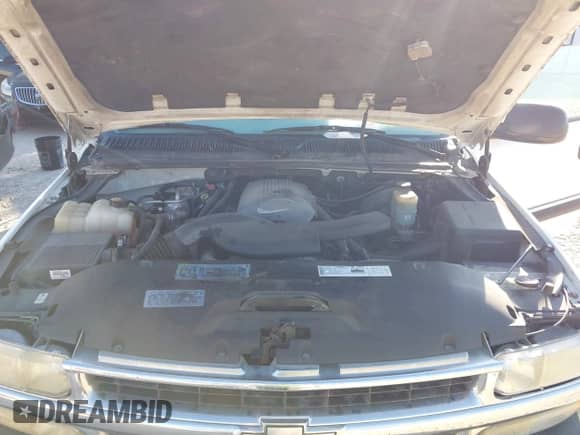 2001 Chevrolet Tahoe LS z VIN 1GNEC13T91R218953, wystawiony jako IAAI lot #43426159 z przebiegiem 180 507 mil mil oraz . Historia ofert i sprzedaży dostępna na DreamBid. Obrazek 10.