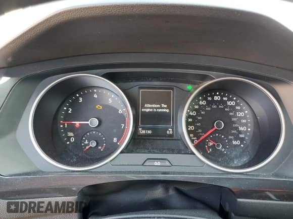 2018 Volkswagen Tiguan S with VIN 3VV1B7AX9JM088825, listed as a Copart auction lot 81417445 with 128,130 mi miles and Clean title. Bid and sale history available at DreamBid. Image 9.