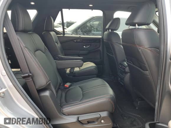 2025 Honda Pilot TrailSport with VIN 5FNYG1H61SB108032, listed as a Copart auction lot 66151355 with 3,935 mi miles and Salvage title. Bid and sale history available at DreamBid. Image 11.