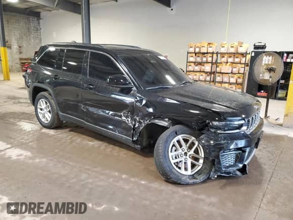 2023 Jeep Grand Cherokee Altitude with VIN 1C4RJHAGXPC646895, listed as a Copart auction lot 69633245 with 13,059 mi miles and Salvage title. Bid and sale history available at DreamBid. Image 4.
