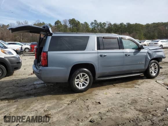 2015 Chevrolet Suburban LT z VIN 1GNSKJKC0FR646425, wystawiony jako Copart lot #44880954 z przebiegiem 116 995 mil mil oraz . Historia ofert i sprzedaży dostępna na DreamBid. Obrazek 3.