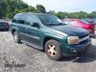 2002 Chevrolet TrailBlazer LS с VIN 1GNDS13S222315430, выставлен на аукционе IAAI как лот 42700697 с пробегом 199 116 миль миль и . История ставок и продаж доступна на DreamBid. Изображение 1.
