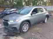 2019 Chevrolet Traverse LS z VIN 1GNERFKW6KJ215239, wystawiony jako IAAI lot #43262435 z przebiegiem 91 631 mil mil oraz . Historia ofert i sprzedaży dostępna na DreamBid. Obrazek 2.