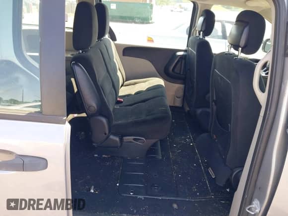 2016 Dodge Grand Caravan SE Plus with VIN 2C4RDGBG7GR176607, listed as a IAAI auction lot 42533927 with 75,329 mi miles and . Bid and sale history available at DreamBid. Image 8.