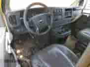 2008 Chevrolet Express Cargo с VIN 1GCFG15X381179884, выставлен на аукционе Copart как лот 45598335 с пробегом 302 445 миль миль и Чистый • Clean title. История ставок и продаж доступна на DreamBid. Изображение 8.