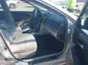 2012 Toyota Camry L z VIN 4T1BF1FK6CU542959, wystawiony jako IAAI lot #42551150 z przebiegiem 174 533 mil mil oraz . Historia ofert i sprzedaży dostępna na DreamBid. Obrazek 5.