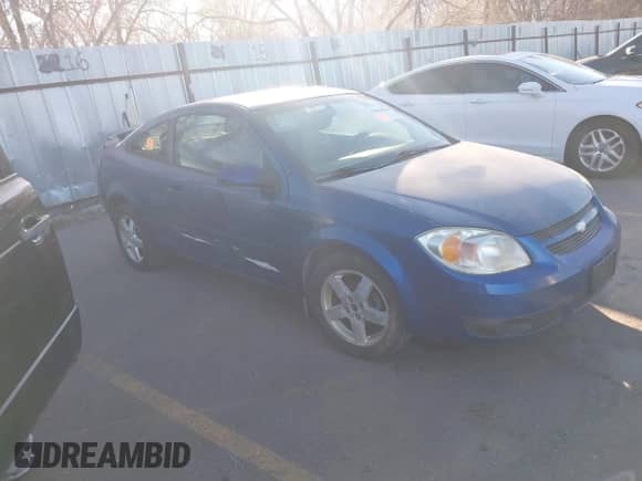 2005 Chevrolet Cobalt LS с VIN 1G1AL12F257659417, выставлен на аукционе IAAI как лот 41864422 с пробегом Не указан миль и . История ставок и продаж доступна на DreamBid. Изображение 1.