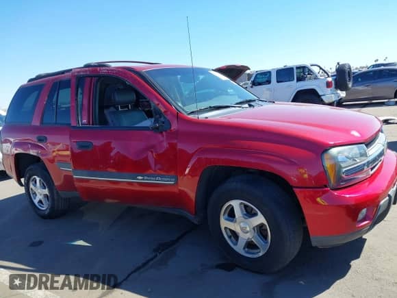 2002 Chevrolet TrailBlazer LS с VIN 1GNDT13SX22139403, выставлен на аукционе IAAI как лот 41862016 с пробегом 141 018 миль миль и . История ставок и продаж доступна на DreamBid. Изображение 6.