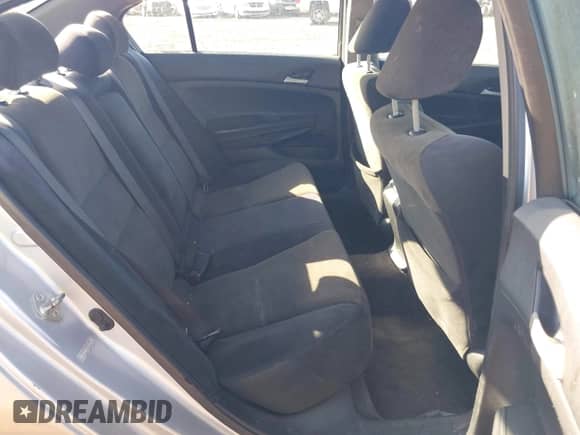 2009 Honda Accord LX with VIN 1HGCP26339A092770, listed as a IAAI auction lot 43121244 with 189,324 mi miles and . Bid and sale history available at DreamBid. Image 8.