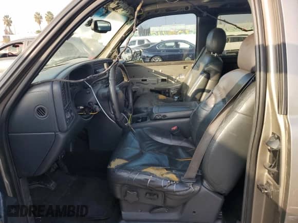 2002 GMC Sierra 1500 SLE с VIN 1GTEC19T32E124432, выставлен на аукционе Copart как лот 83583374 с пробегом Не указан миль и Списание • Salvage title. История ставок и продаж доступна на DreamBid. Изображение 7.