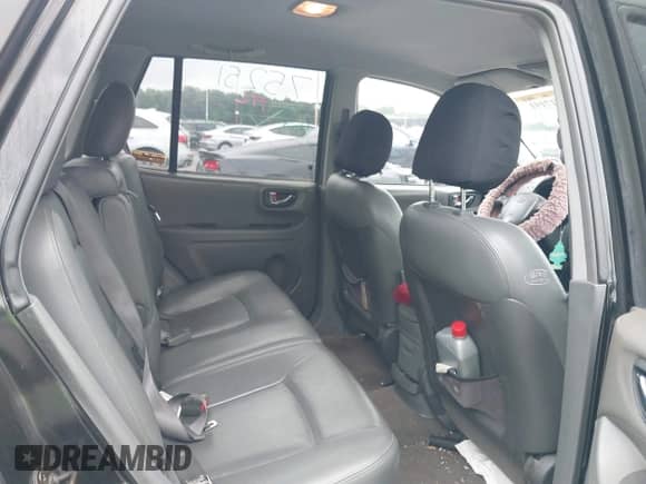 2004 Hyundai Santa Fe GLS с VIN KM8SC73E14U742613, выставлен на аукционе IAAI как лот 42717191 с пробегом 138 945 миль миль и . История ставок и продаж доступна на DreamBid. Изображение 8.