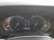 2019 BMW 5 Series 540i xDrive z VIN WBAJE7C53KWW29142, wystawiony jako Copart lot #80081955 z przebiegiem Nie podano mil oraz Szkoda całkowita • Salvage title. Historia ofert i sprzedaży dostępna na DreamBid. Obrazek 9.