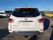 2015 Nissan Pathfinder Platinum с VIN 5N1AR2MN5FC660758, выставлен на аукционе IAAI как лот 43584239 с пробегом 183 210 миль миль и . История ставок и продаж доступна на DreamBid. Изображение 16.