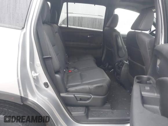 2021 Honda Passport Touring z VIN 5FNYF8H9XMB019732, wystawiony jako IAAI lot #41459208 z przebiegiem 41 745 mil mil oraz . Historia ofert i sprzedaży dostępna na DreamBid. Obrazek 8.