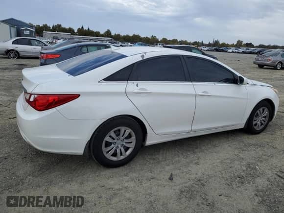 2011 Hyundai Sonata GLS with VIN 5NPEB4ACXBH187172, listed as a Copart auction lot 82640975 with 164,380 mi miles and Clean title. Bid and sale history available at DreamBid. Image 3.