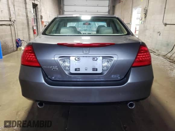 2007 Honda Accord LX with VIN 1HGCM66307A018588, listed as a Copart auction lot 63853475 with 104,435 mi miles and Clean title. Bid and sale history available at DreamBid. Image 6.
