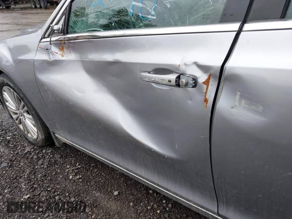 2013 Chrysler 300 with VIN 2C3CCARG0DH595416, listed as a IAAI auction lot 40722790 with 110,377 mi miles and . Bid and sale history available at DreamBid. Image 20.