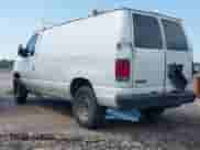 2007 Ford Econoline Cargo Commercial z VIN 1FTNE24L87DB39173, wystawiony jako IAAI lot #42375566 z przebiegiem 545 995 mil mil oraz . Historia ofert i sprzedaży dostępna na DreamBid. Obrazek 3.