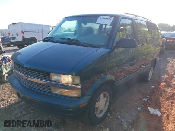 2000 Chevrolet Astro с VIN 1GNDM19W2YB192645, выставлен на аукционе IAAI как лот 43010186 с пробегом 234 033 миль миль и . История ставок и продаж доступна на DreamBid. Изображение 2.