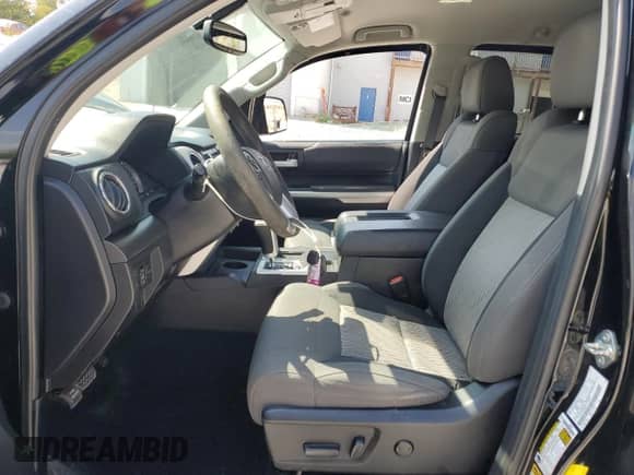 2014 Toyota Tundra SR5 с VIN 5TFUY5F12EX405170, выставлен на аукционе Copart как лот 80782245 с пробегом 111 860 миль миль и Списание • Salvage title. История ставок и продаж доступна на DreamBid. Изображение 7.