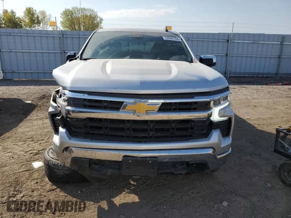 2022 Chevrolet Silverado 1500 LT with VIN 1GCUDDET6NZ537975, listed as a Copart auction lot 74848124 with Not provided miles and Salvage title. Bid and sale history available at DreamBid. Image 5.