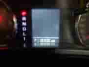 2017 Chevrolet Silverado 2500HD Work Truck z VIN 1GC0KUEG9HZ212393, wystawiony jako IAAI lot #41716571 z przebiegiem 161 533 mil mil oraz . Historia ofert i sprzedaży dostępna na DreamBid. Obrazek 7.