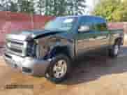 2011 Chevrolet Silverado 1500 LT z VIN 3GCUKSE26BG249841, wystawiony jako IAAI lot #43186665 z przebiegiem 157 750 mil mil oraz . Historia ofert i sprzedaży dostępna na DreamBid. Obrazek 2.