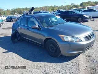 2009 Honda Accord LX с VIN 1HGCP26389A164885, выставлен на аукционе IAAI как лот 43413545 с пробегом 225 561 миль миль и . История ставок и продаж доступна на DreamBid. Изображение 1.