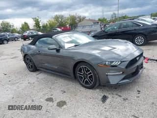 2018 Ford Mustang EcoBoost Premium с VIN 1FATP8UH6J5105899, выставлен на аукционе IAAI как лот 43271339 с пробегом 44 420 миль миль и . История ставок и продаж доступна на DreamBid. Изображение 1.