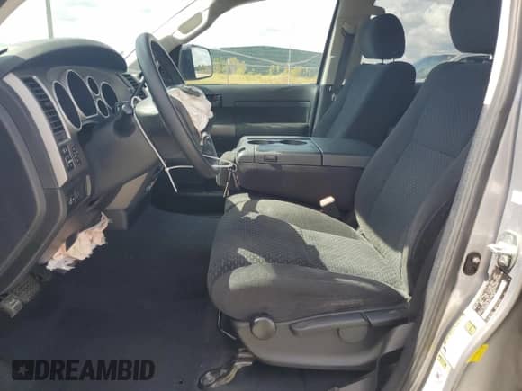 2011 Toyota Tundra z VIN 5TFEY5F10BX114151, wystawiony jako Copart lot #85832145 z przebiegiem 177 884 mil mil oraz Szkoda całkowita • Salvage title. Historia ofert i sprzedaży dostępna na DreamBid. Obrazek 7.