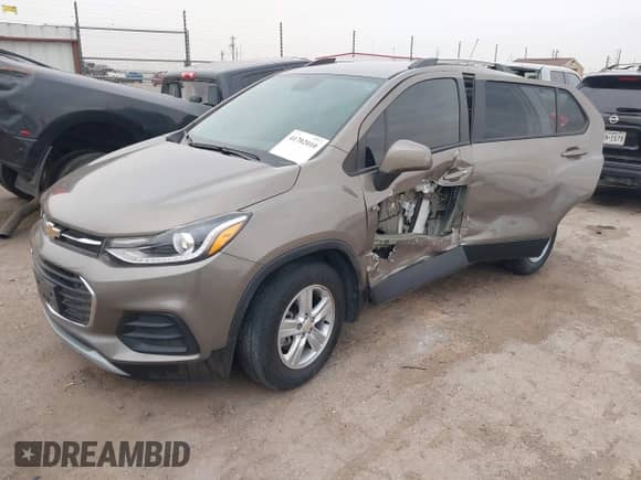 2022 Chevrolet Trax LT с VIN KL7CJLSM2NB563216, выставлен на аукционе IAAI как лот 41702010 с пробегом 19 937 миль миль и . История ставок и продаж доступна на DreamBid. Изображение 2.