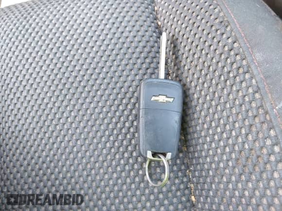 2013 Chevrolet Equinox LT с VIN 2GNFLEEK8D6254049, выставлен на аукционе IAAI как лот 43272486 с пробегом 124 499 миль миль и . История ставок и продаж доступна на DreamBid. Изображение 11.