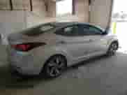 2015 Hyundai Elantra SE z VIN 5NPDH4AE6FH596321, wystawiony jako Copart lot #82019895 z przebiegiem 51 203 mil mil oraz Czysty tytuł • Clean title. Historia ofert i sprzedaży dostępna na DreamBid. Obrazek 3.